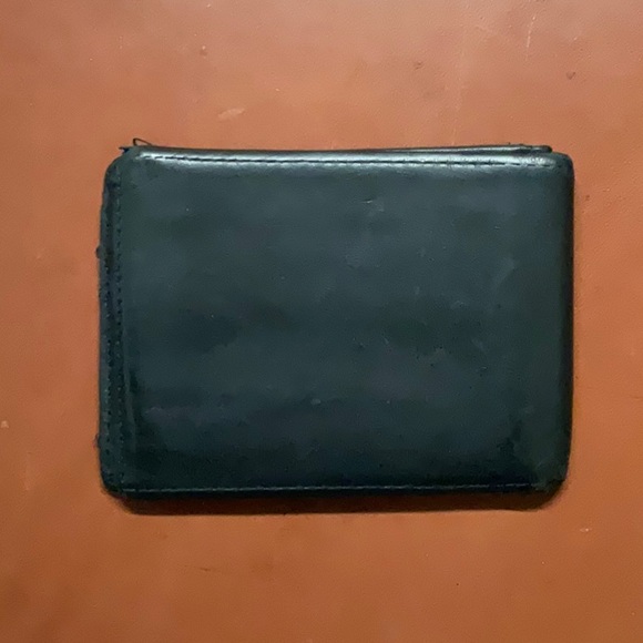 Tumi Single Billfold Modernist Wallet - Picture 3 of 3